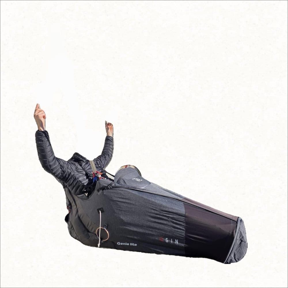 Sport dell'aria & Aquiloni: Harnais Parapente GIN Genie Lite taille S – Usato da Reconvilier venduto da Pascou21