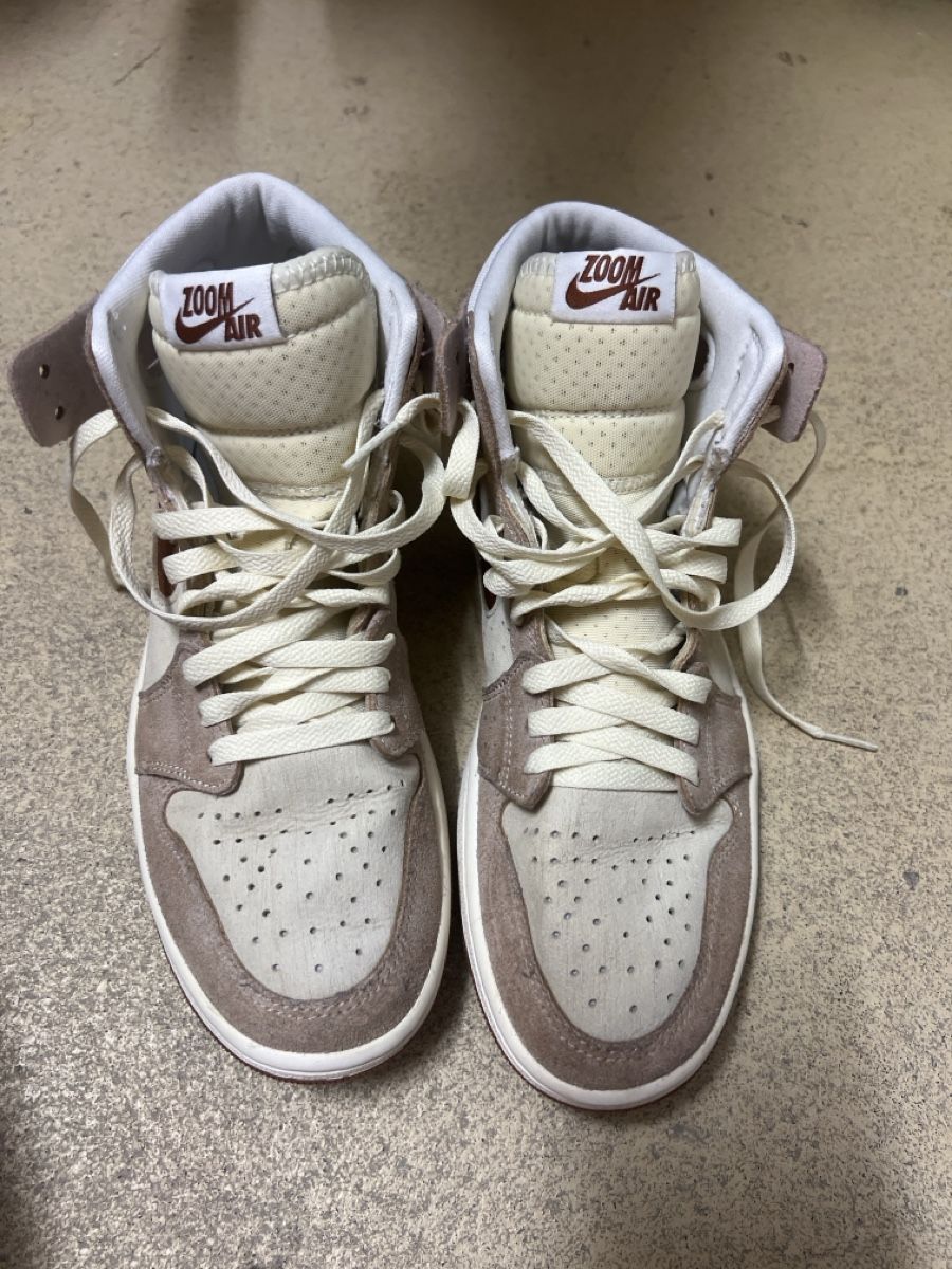 Nike Chaussures hommes: Nike Air Zoom High Grösse 40.5 – D'occasion à Freienbach par Julmar96