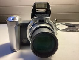 Digitalkamera "MINOLTA DIMAGE Z 1“