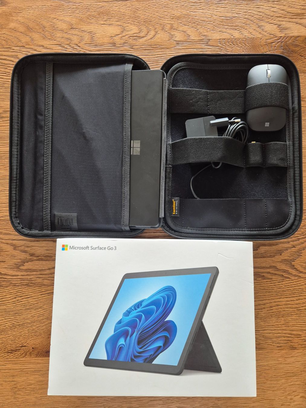 Microsoft Tablet PC: Surface Go 3 - 128GB, 8GB RAM – Usato da Wünnewil venduto da Kev-G