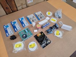 Posten mit diversen neuen Artikeln ab 1.-