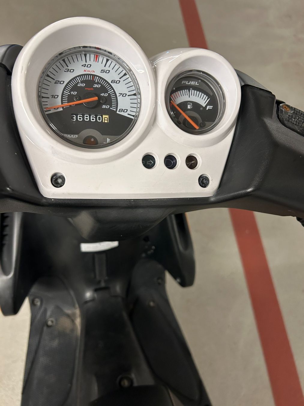 Yamaha Strasse: Yamaha Aerox YQ50 – Gebraucht aus Jona von ber_8lfb 5