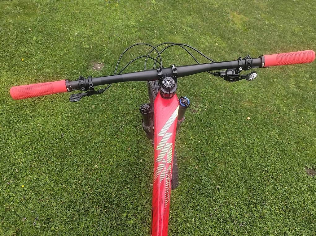 Vélos: Carbon Mountainbike fully Focus SAM Enduro L – D'occasion à Frutigen par Daniel_Fru 2