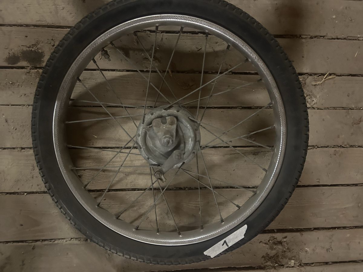 Piaggio Jantes: Piaggio Ciao Speichenrad (1) – Défectueux à Lenzburg par min_8r8k 1