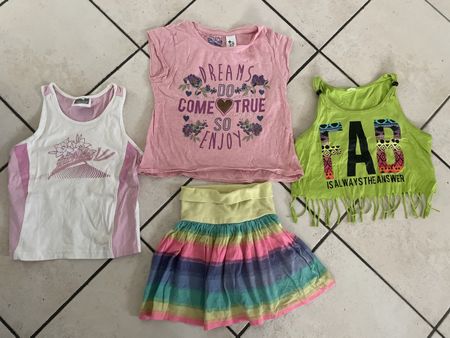 Cooles C&A Kleiderpaket Gr.134/140