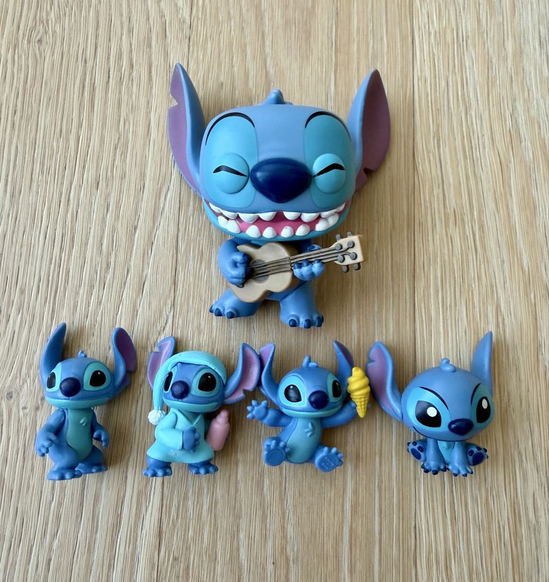 Disney Giocattoli: 5 Stitch Figuren – Nuovo (secondo la descrizione) da Zürich venduto da earlygrey