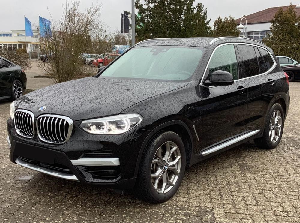 BMW X3 xDrive30e, VHB!!! Akustikverglasung, LED, AHK