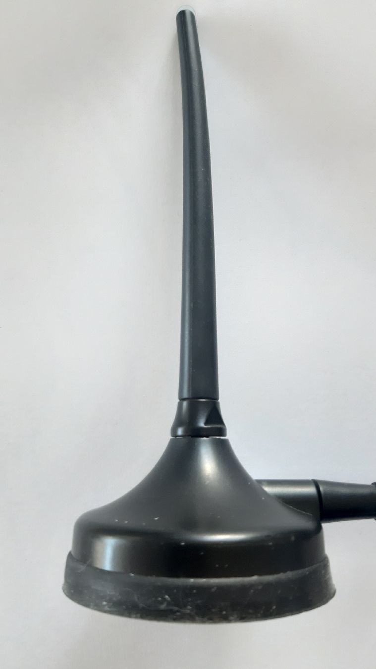 Radiocomunicazione: DAB+ Antenne mit Magnetfuss 170-240 MHz – Usato da Wila venduto da myquaso