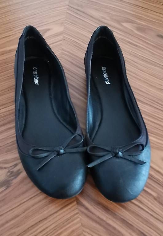Graceland Scarpe da donna: Ballerina schwarz Gr. 36 – Nuovo (secondo la descrizione) da Muri b. Bern venduto da Claudiahuegli