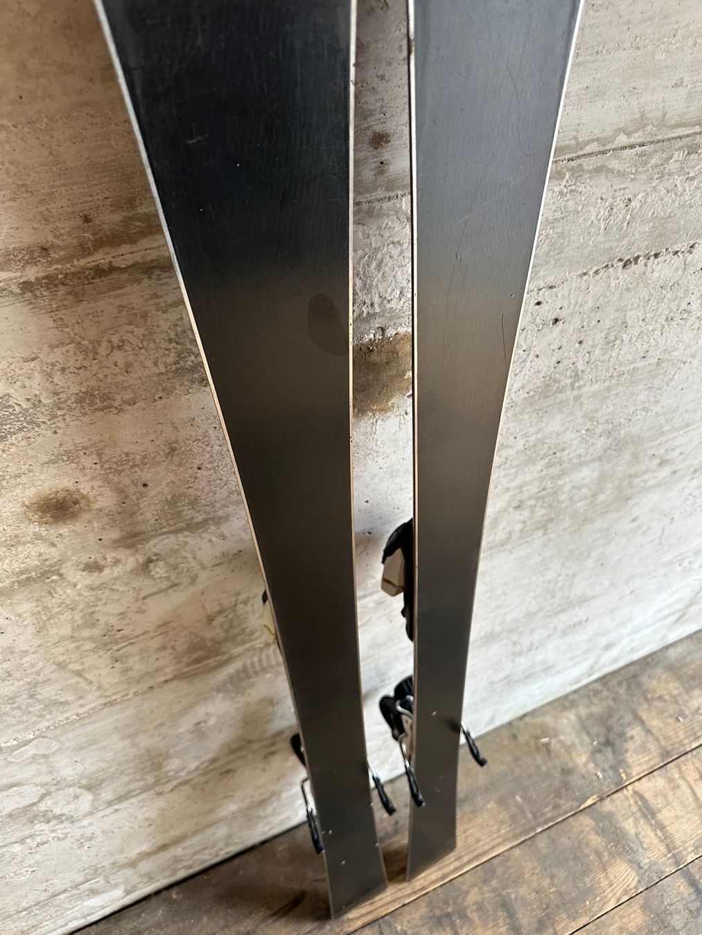 Blizzard Skis: Blizzard Kinderski 130CM – Gebraucht aus Emmenbrücke von karkarkar 4