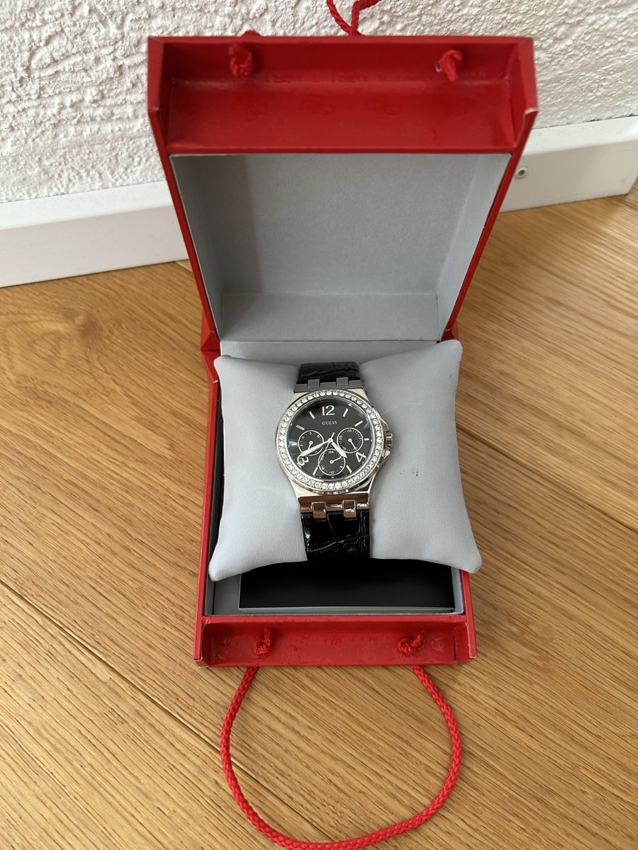 Guess Montres: Guess Uhr – D'occasion à Diepflingen par Morla30