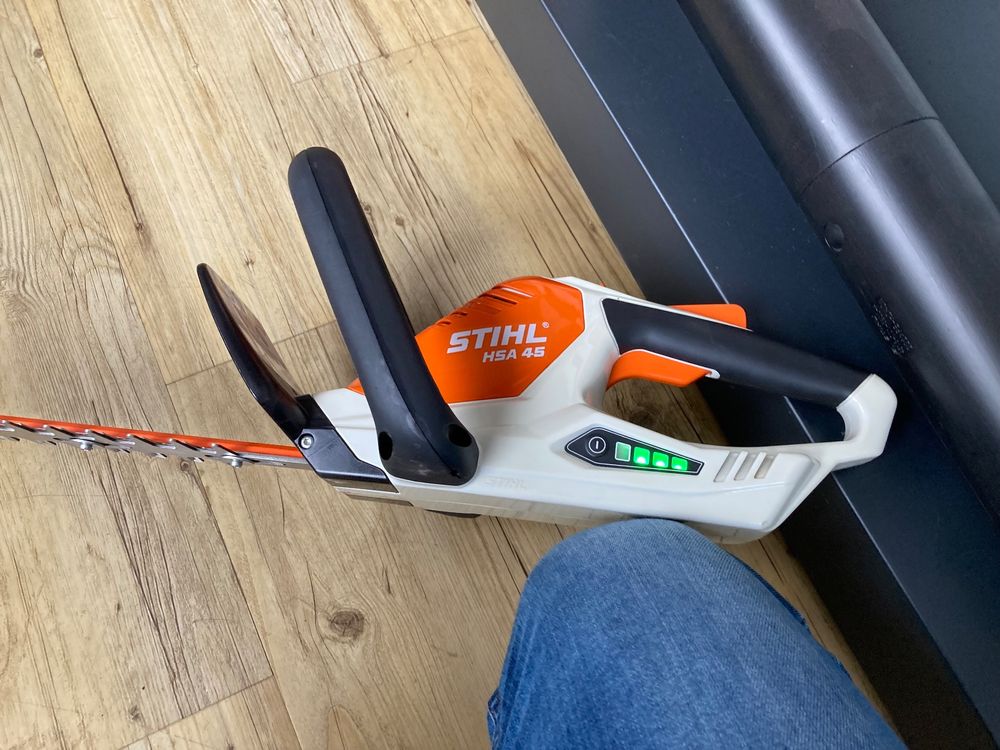 STIHL Akku Heckenschere STIHL HSA 45 nicht gebraucht NEU Kaufen auf