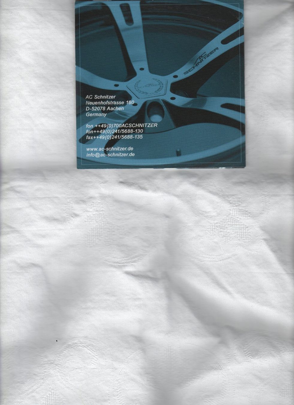 Dokumente: Presseinformation Schnitzer – Neu und originalverpackt aus Corminboeuf von corbay 1