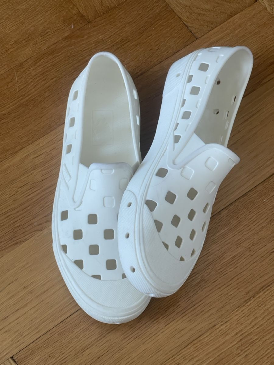 Vans Scarpe da uomo: Vans slip-on Trek blanches taille 39 – Usato da La Tour-de-Peilz venduto da Simone_ 1
