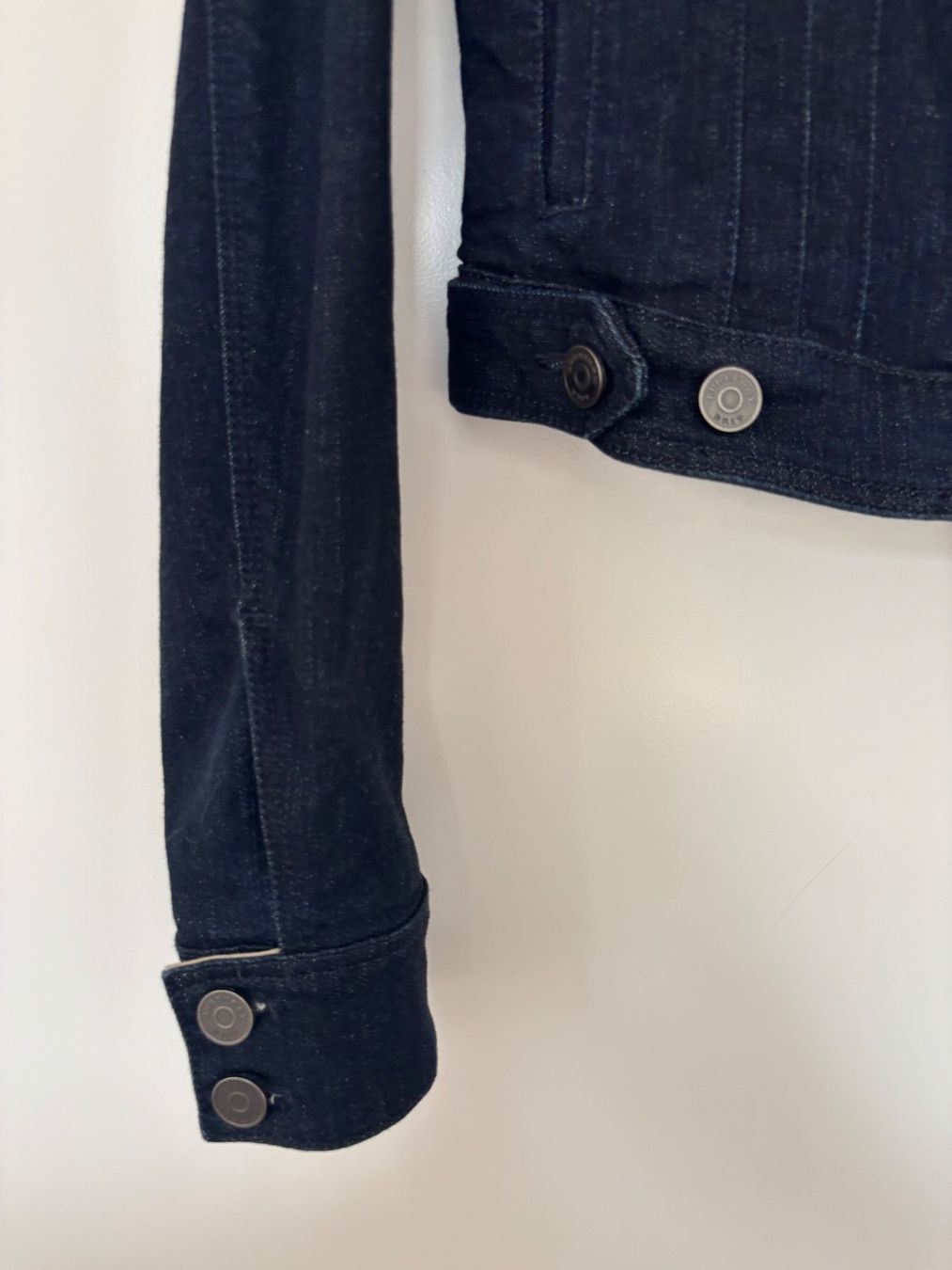 Burberry Jacken: BURBERRY  Jeansjacke schwarz elastisch 34 – Gebraucht aus Herrliberg von mayfi 3