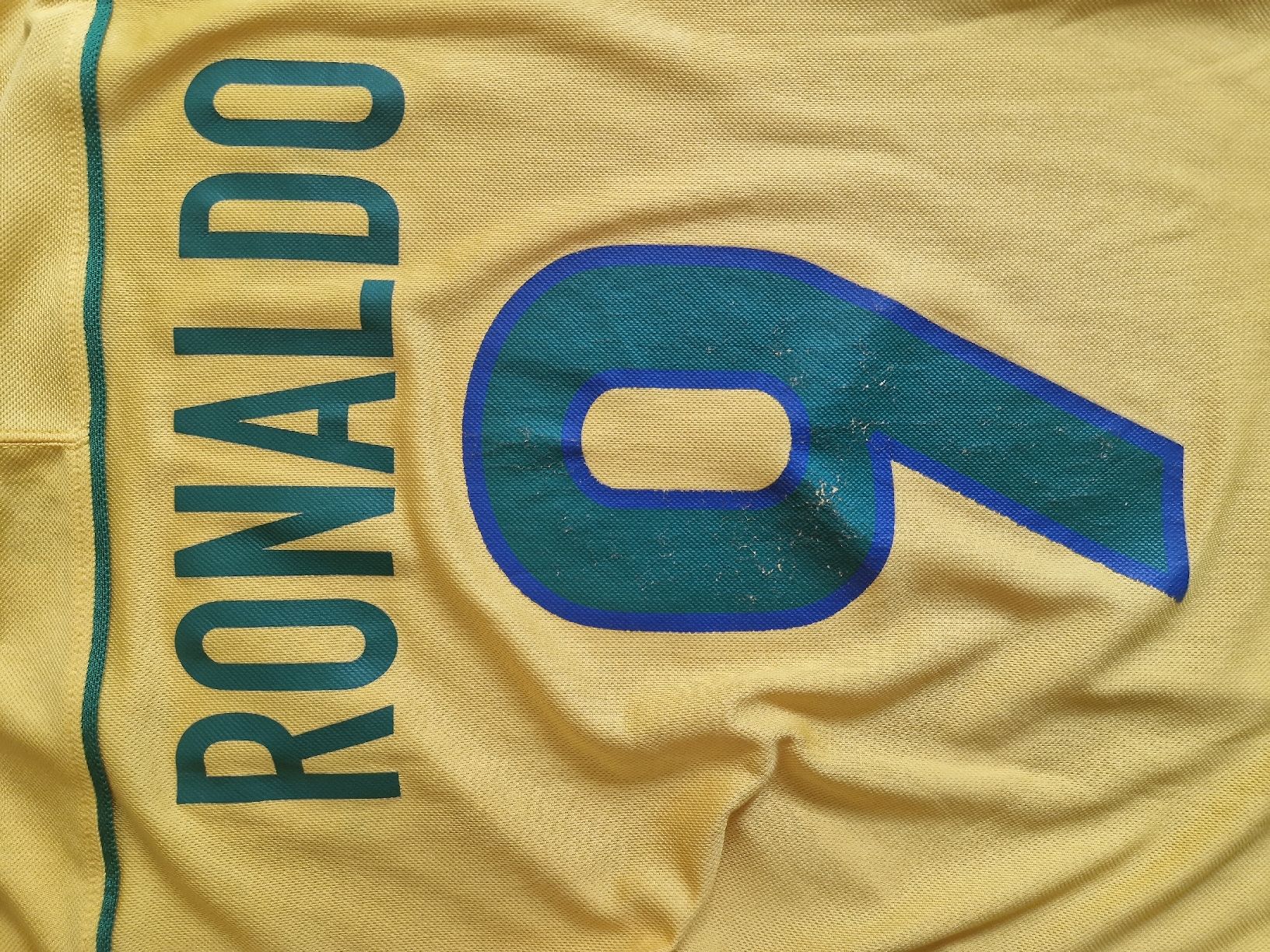 Nike Leibchen & Hosen: Maillot Officiel Ronaldo 1998 – Gebraucht aus Les Acacias von S.Vieira 7