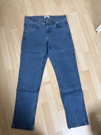 Jeans Gr 48