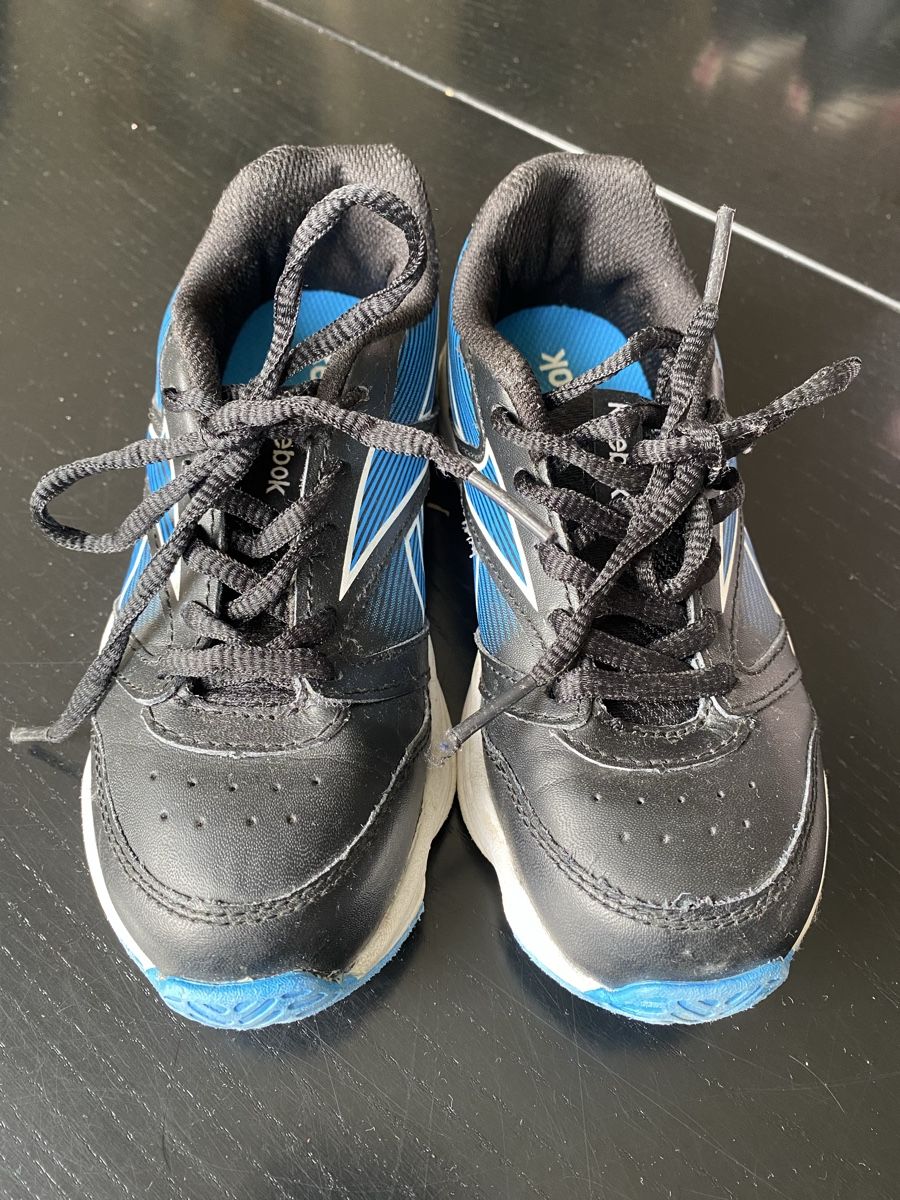 Herrenschuhe: Kids shoes , size 30 – Gebraucht aus Biel/Bienne von yuliyabiel 1