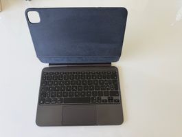 Apple iPad Pro Magic Keyboard 11“ (M4)