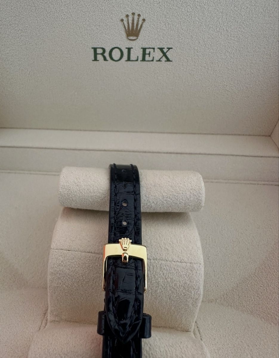 Rolex Uhren: ROLEX Oyster Perpetual Date Automatic – Gebraucht aus Celerina von Alexandro_369 2