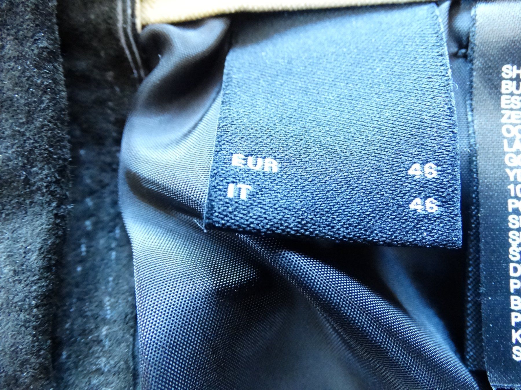 C&A Pantaloni: Lederhosen – Usato da Lengnau AG venduto da Oskarhuus 2