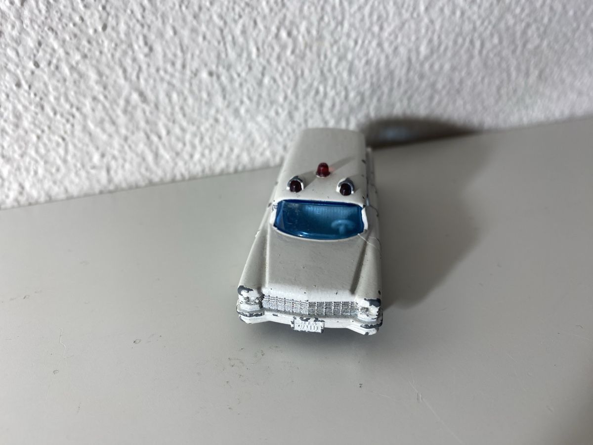 Lesney Modellautos: Lesney ambulance cadillac – Gebraucht aus Winterthur von ben_9vxx 1