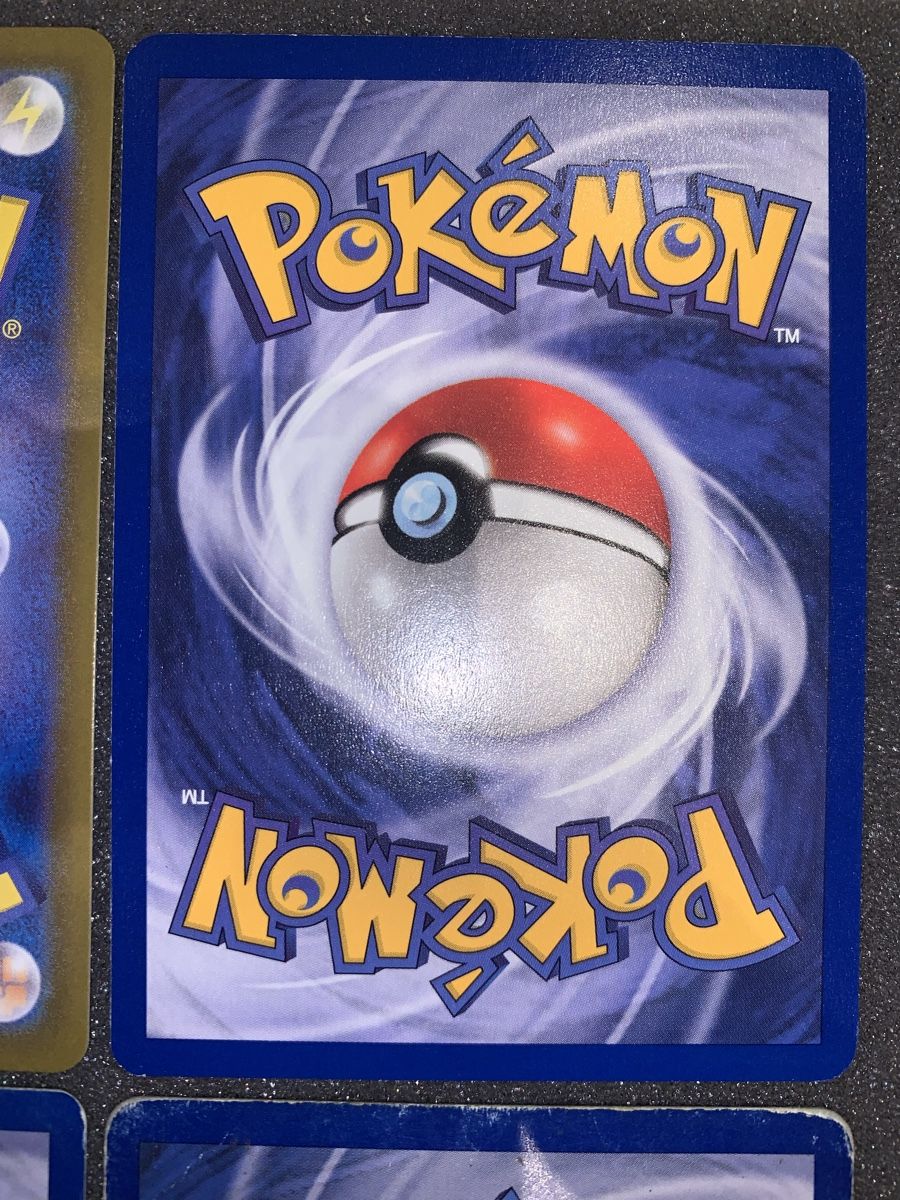 Pokémon Sammelbilder & Trading cards: Charmander 168/165 + 11 Charmander  – Gebraucht aus Bironico von ars_z6lb 6