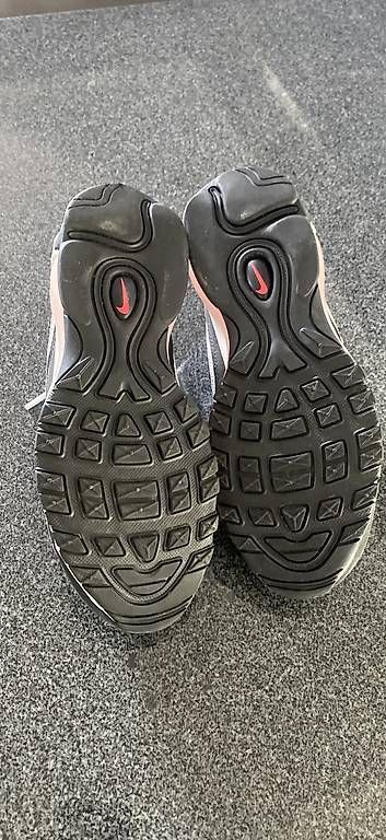 Chaussures hommes: Air Max Nike  – D'occasion à Areuse par Nic_wd9n 3