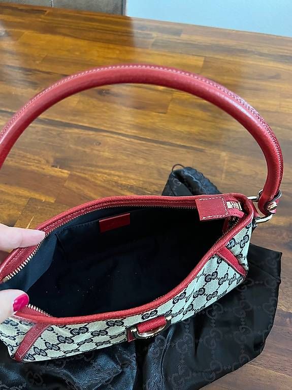 Gucci Taschen für Damen: Gucci Tasche – Gebraucht aus Baar von ang_56xc 2