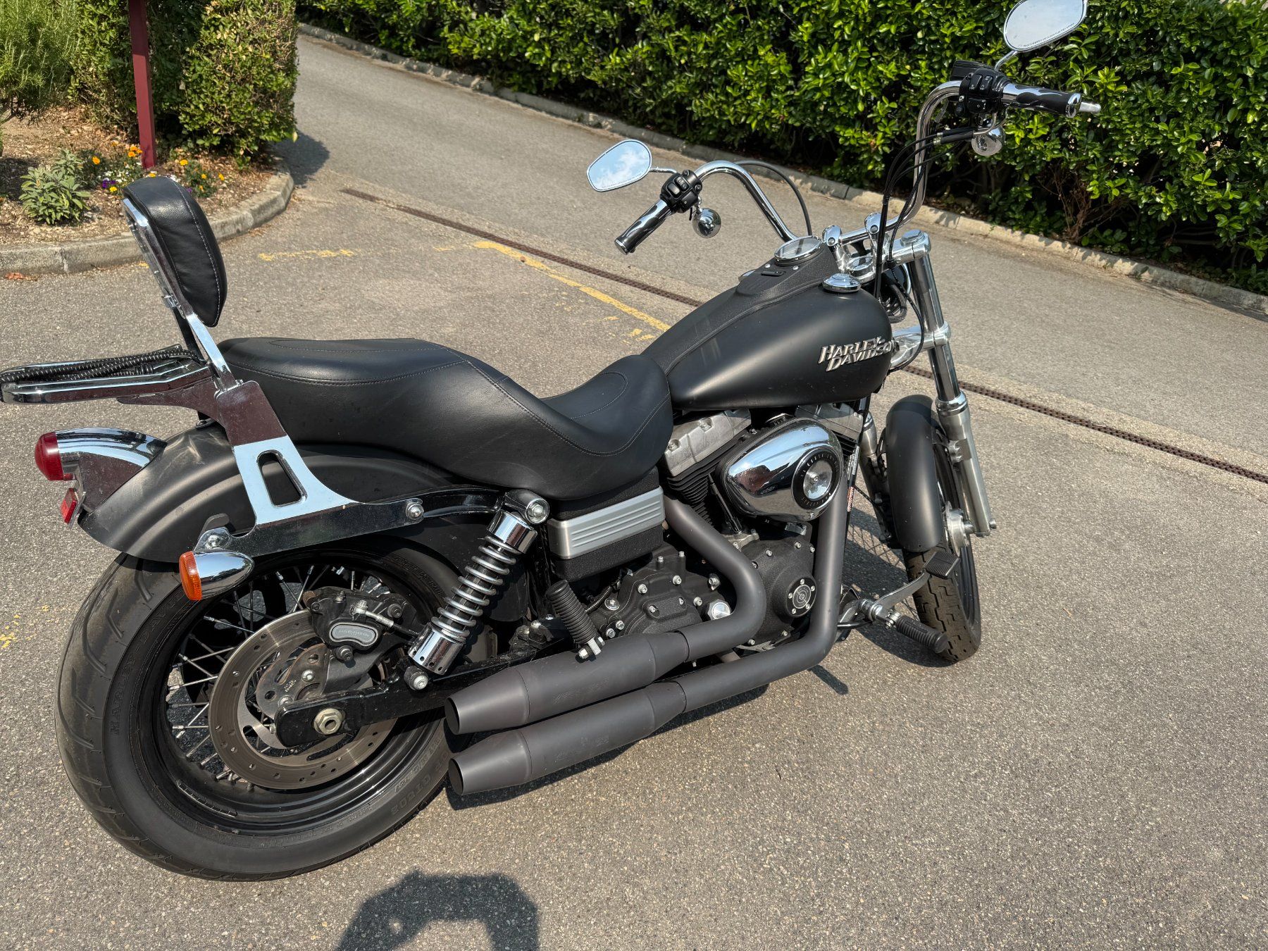 Harley-Davidson Chopper: Magnifique Harley Davidson extrêmement bien soignée – Usato da Colombier NE venduto da Geraldneuhaus