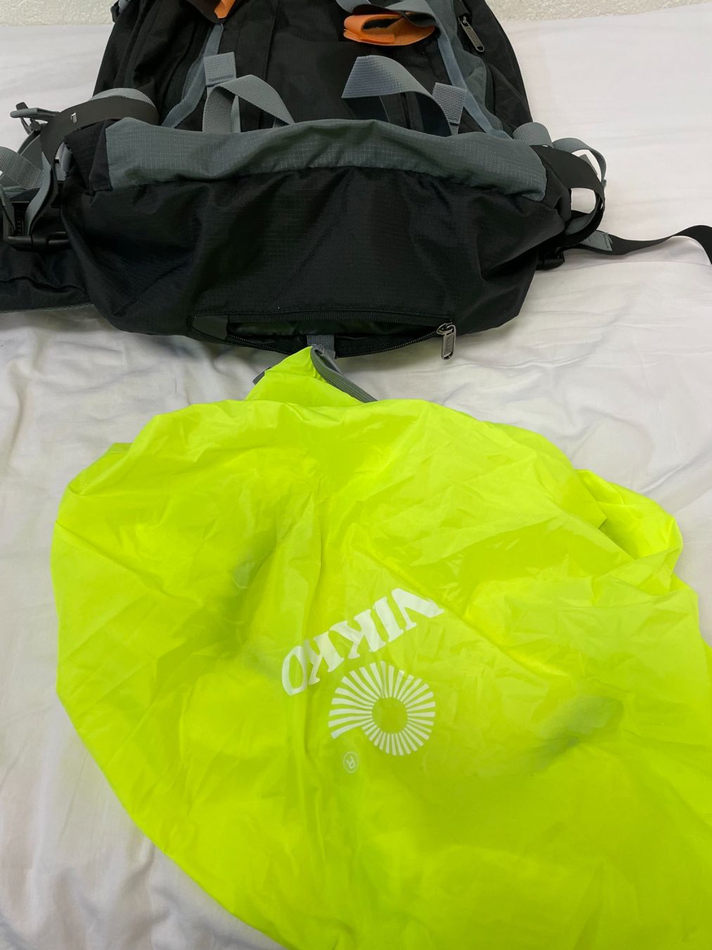 Zaini: NIKKO Rucksack Tundra 40 Schwarz-Grau – Usato da Zollikon venduto da yaris0505 7