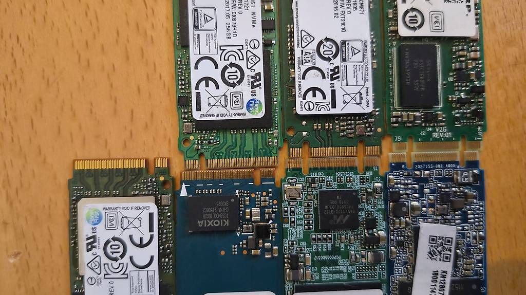 Dischi rigidi: Lot 7x M.2 SSD 256GB 128GB – Usato da Tatroz venduto da schnibee 2