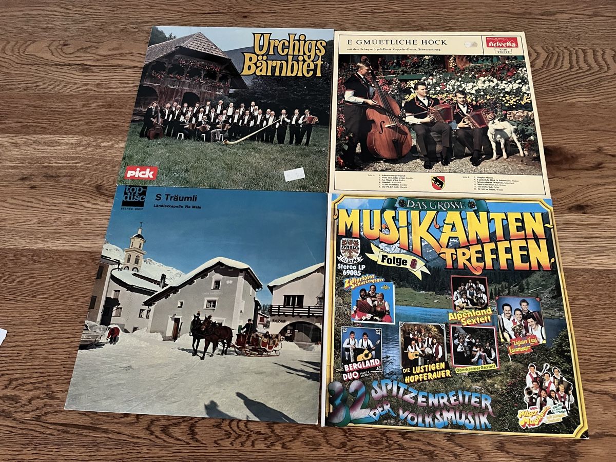Schallplatten: Langspielplatten  – Neu (gemäss Beschreibung) aus Schliern b. Köniz von medion3098 8