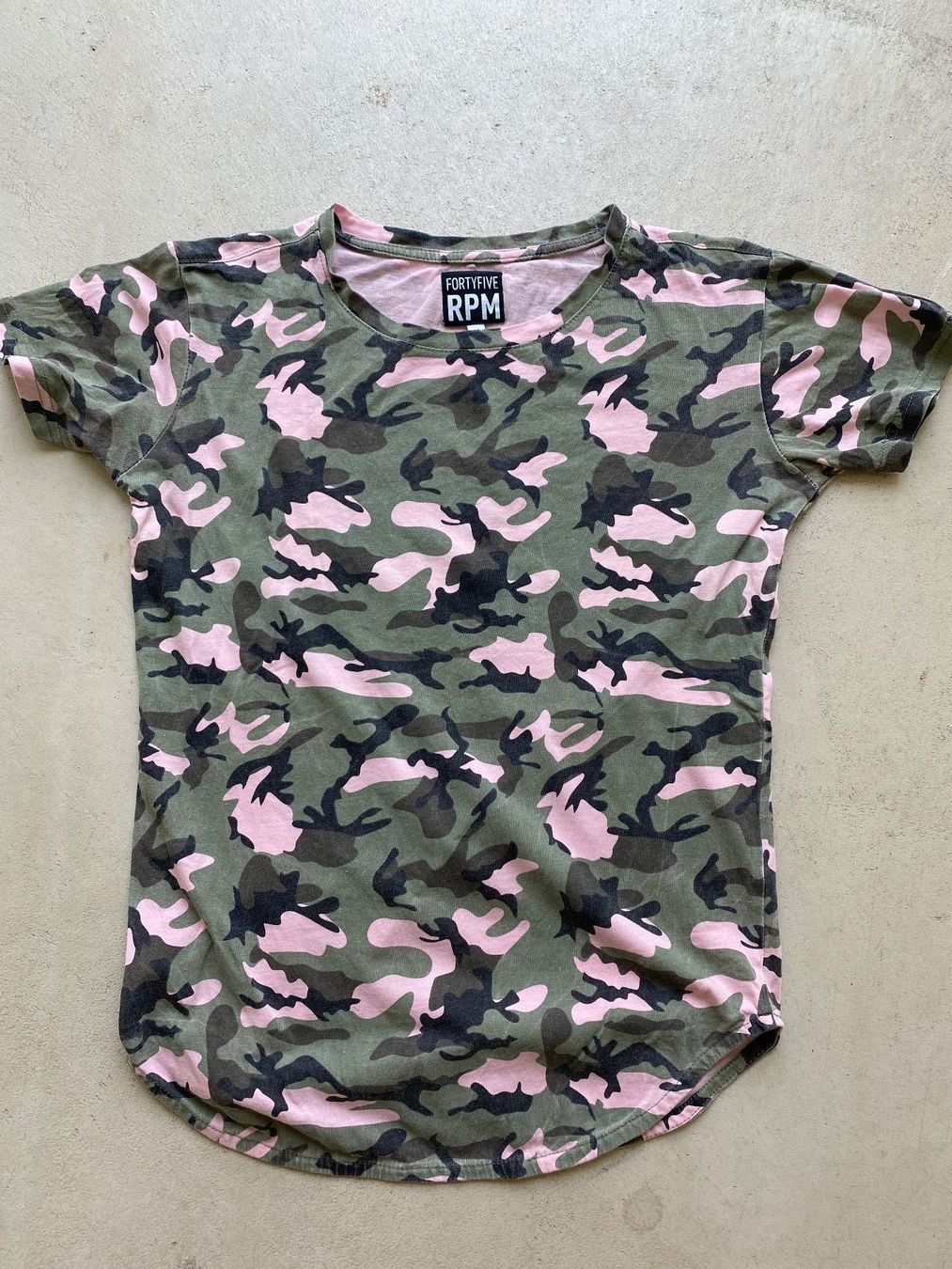 Camicie, T-shirt & Polo: T-Shirt Camouflage Gr. 164 – Usato da Udligenswil venduto da Giordi3