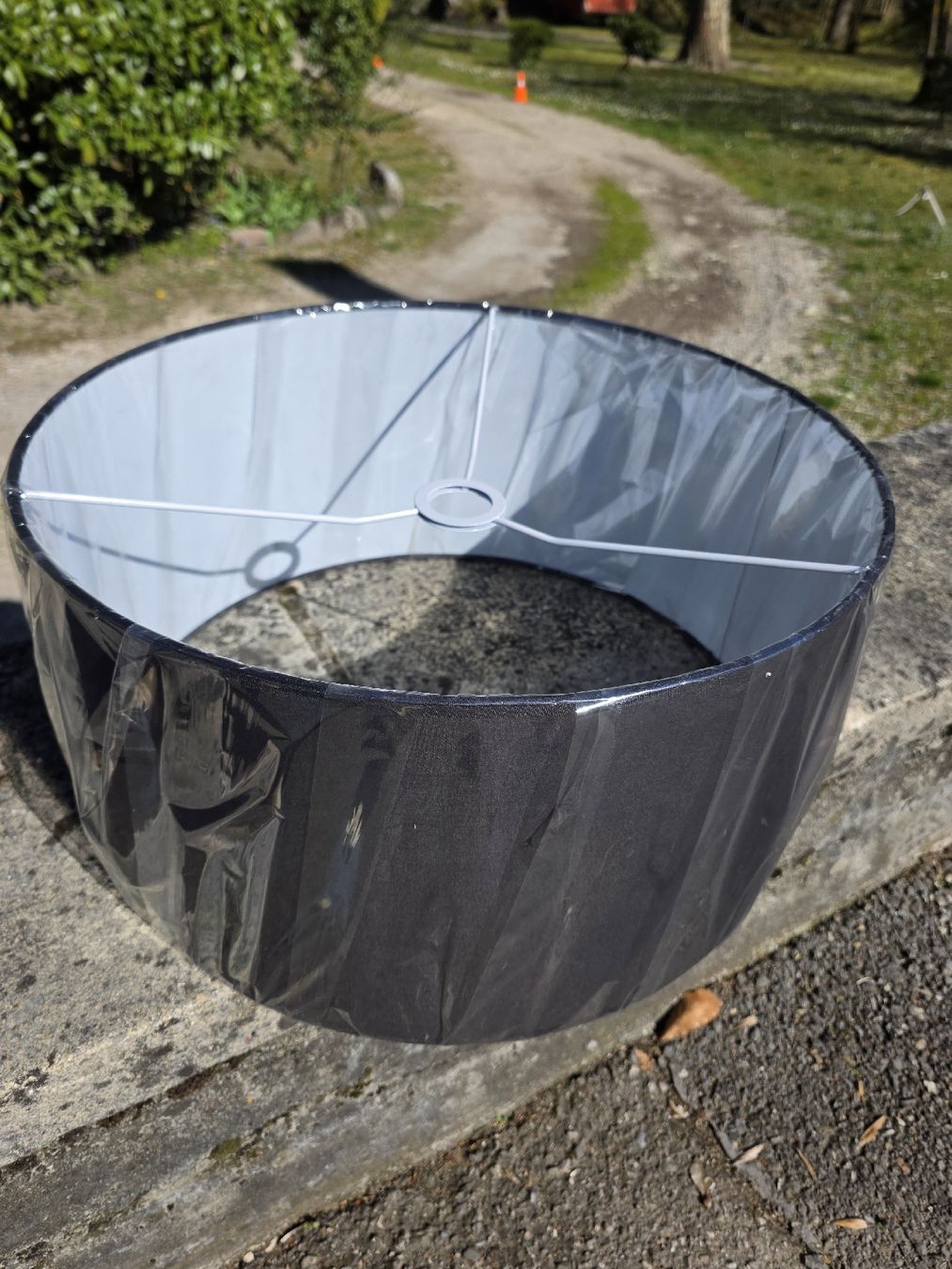 Paralumi: Abat-jour noir 50cm – Nuovo e nell'imballaggio originale da Thônex venduto da BrocFossard 2