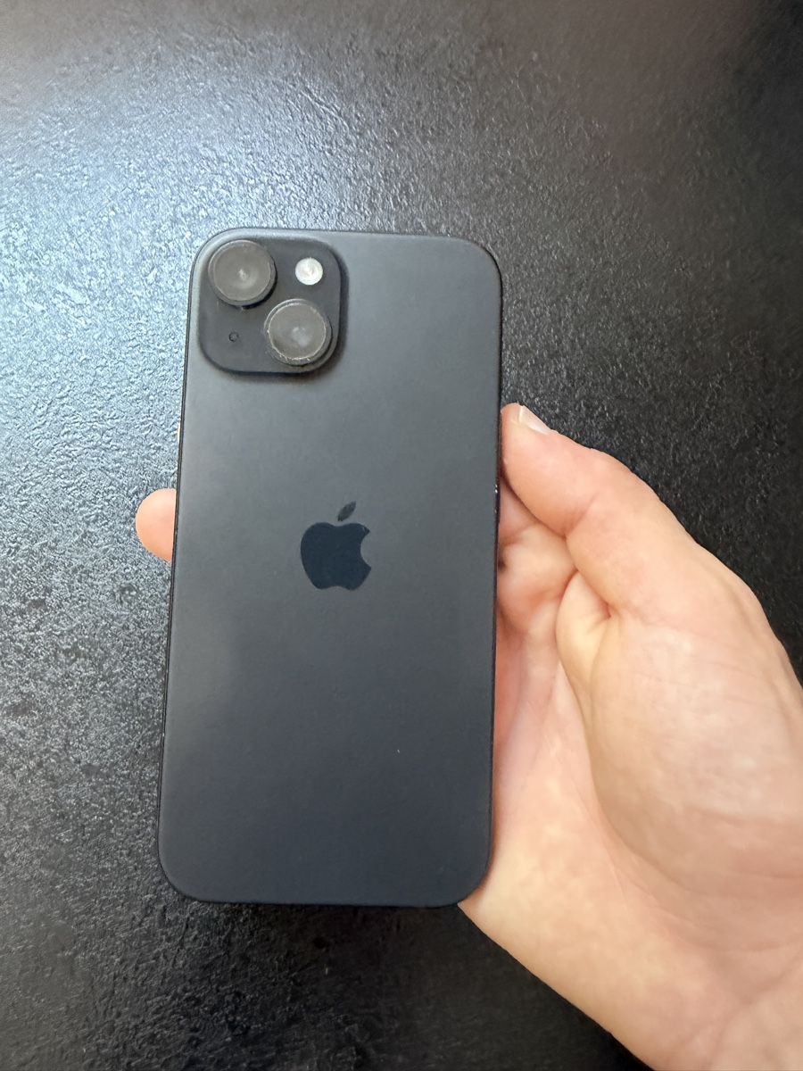 Apple Telefoni cellulari / Smartphones: Iphone 15 128gb  – Usato da Gretzenbach venduto da gin_7mz9
