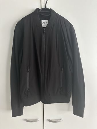 Zara Übergangsjacke schwarz Gr. S