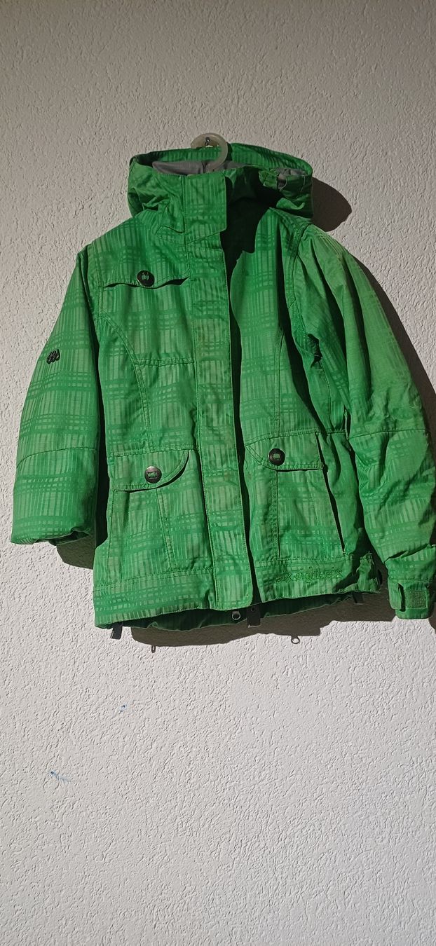 Giacche & Cappotti: veste de ski  marque 686 taille 164 – Usato da Montet (Glâne) venduto da gil_h5mn