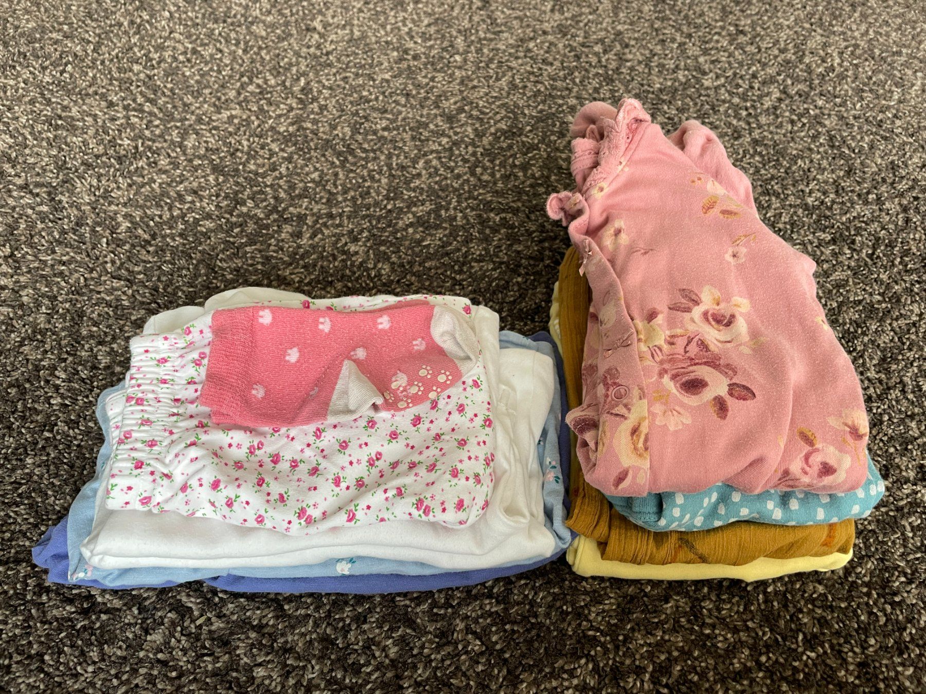 Lotti & Set di vestiti: Mädchen Kleiderpaket Grösse 74 – Usato da Kloten venduto da schunksz 3