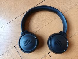 JBL On-Ear Kopfhörer schwarz 