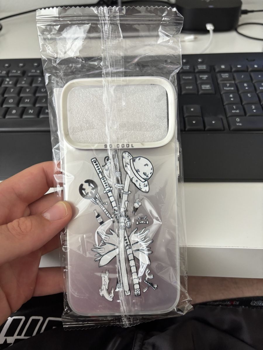 Coques & Protection écran: One Piece iPhone 17 pro max Case Hülle – Neuf avec emballage d'origine à Gisikon par nusti1