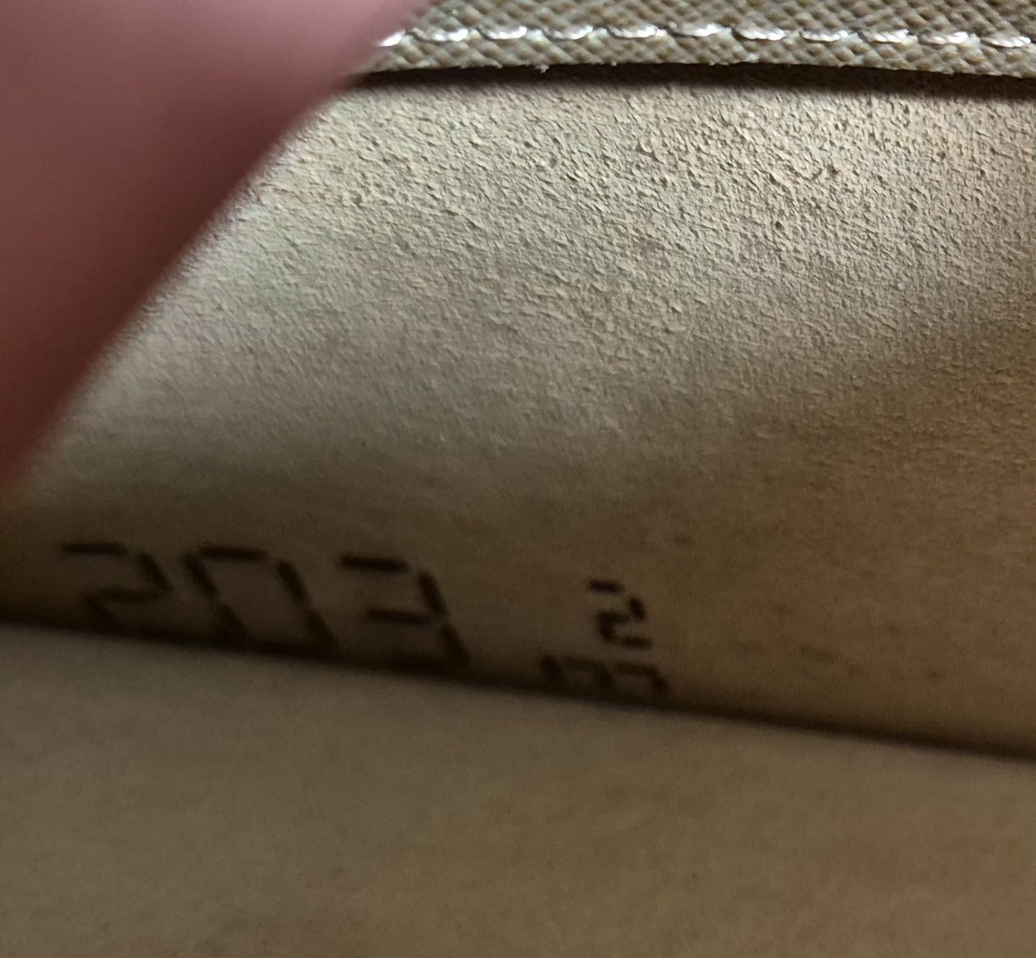 Lancaster Borse da donna: Lancaster Paris Pochette dorée, comme neuve! – Usato da Genève venduto da BKYB 3