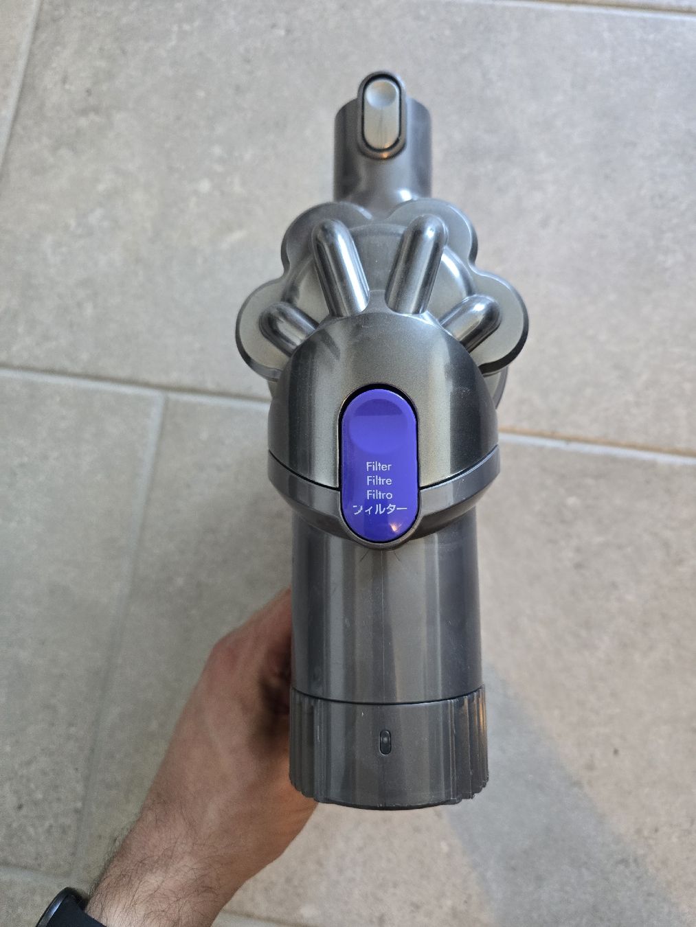 Dyson Aspirapolveri & Accessori: dyson DC45 – Difettoso da La Chaux-de-Fonds venduto da orelg