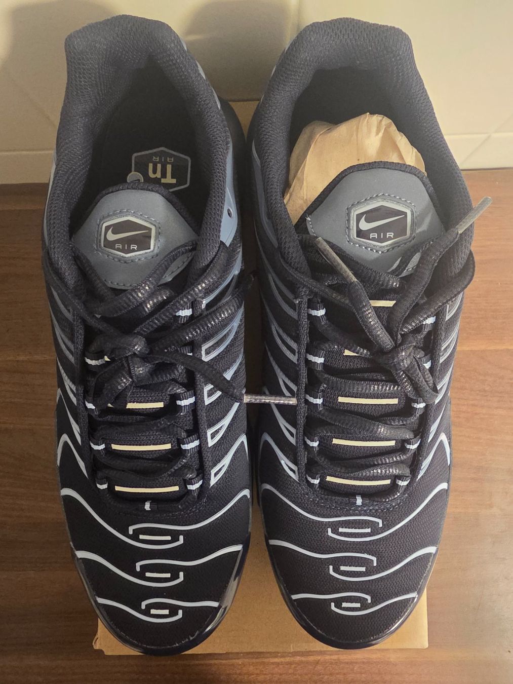 Nike Scarpe da uomo: Nike Air Max Plus TN – Nuovo e nell'imballaggio originale da Fleurier venduto da dav_xx8y 2