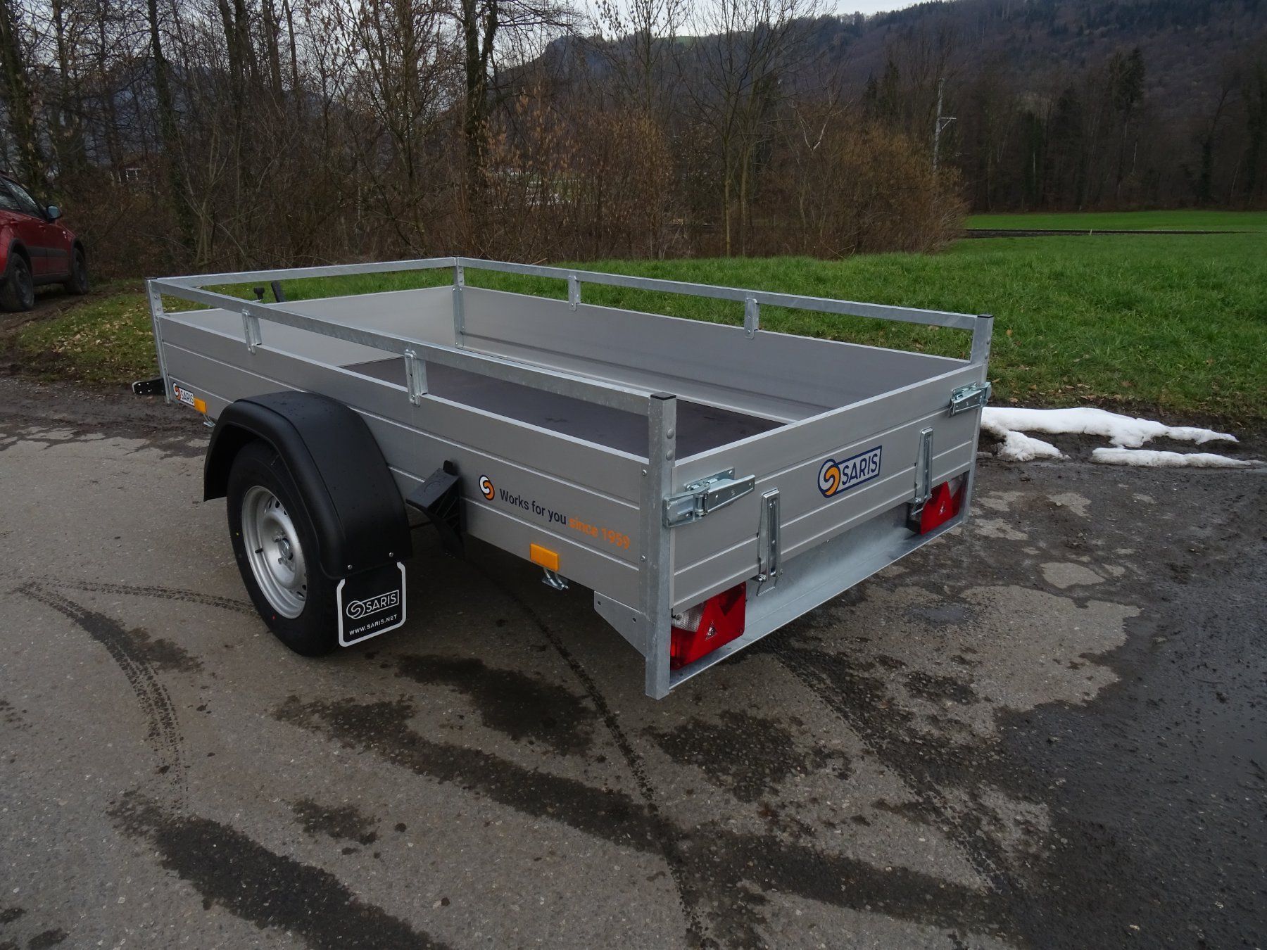 Saris Anhänger: Saris Tieflader MC Alu Pro – Neu (gemäss Beschreibung) aus Alpnach Dorf von marlis64 1