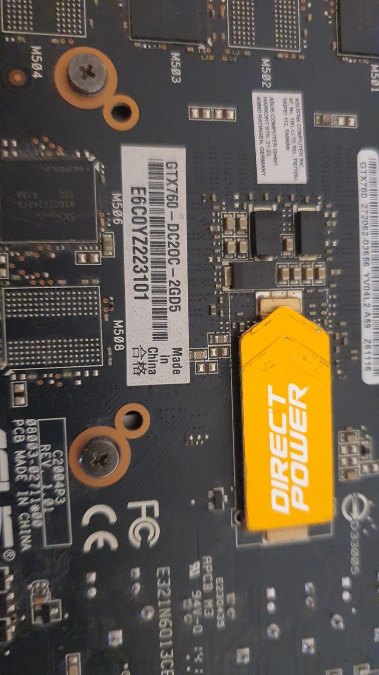 Asus Schede grafiche: Carte Graphique Asus GeForce GTX – Usato da La Tour-de-Peilz venduto da cod_9hq5 4
