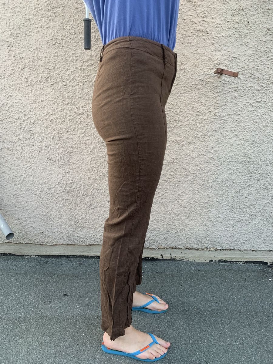 Hosen: Stoffhose  – Gebraucht aus Windisch von pau_y7qh 1