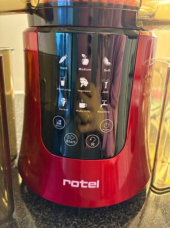 Rotel Elettrodomestici da cucina: ROTEL Entsafter - neuwertig – Usato da Aarau venduto da leaaaxx 1