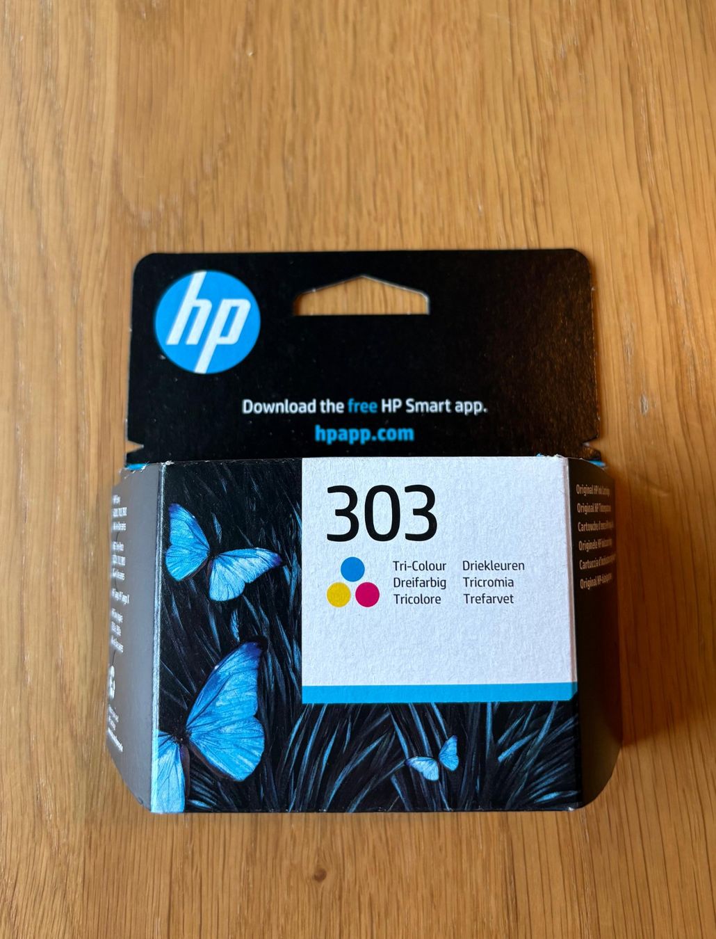 Hewlett Packard Cartucce per stampanti & toner: HP Druckerpatrone 303 farbig (Tri-colour) – Nuovo e nell'imballaggio originale da Luzern venduto da Fritz_99
