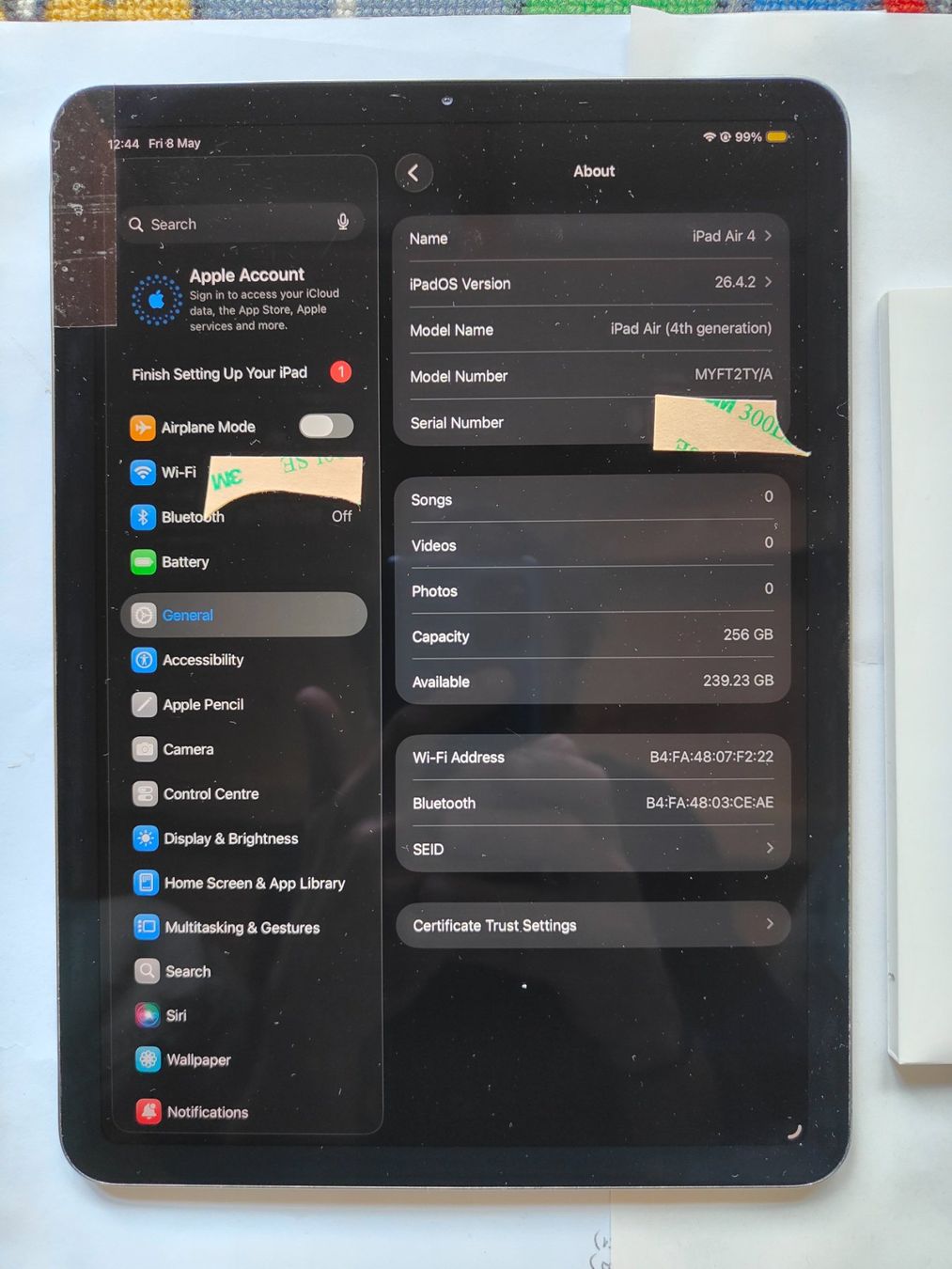 Apple Tablet PC: iPad Air 4th Generation Wi-Fi 256GB Space Gray – Usato da Adelboden venduto da rol_4zgi 2